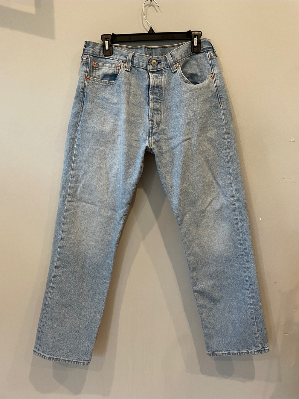Levi’s 501 men’s light faded jeans size 33/30